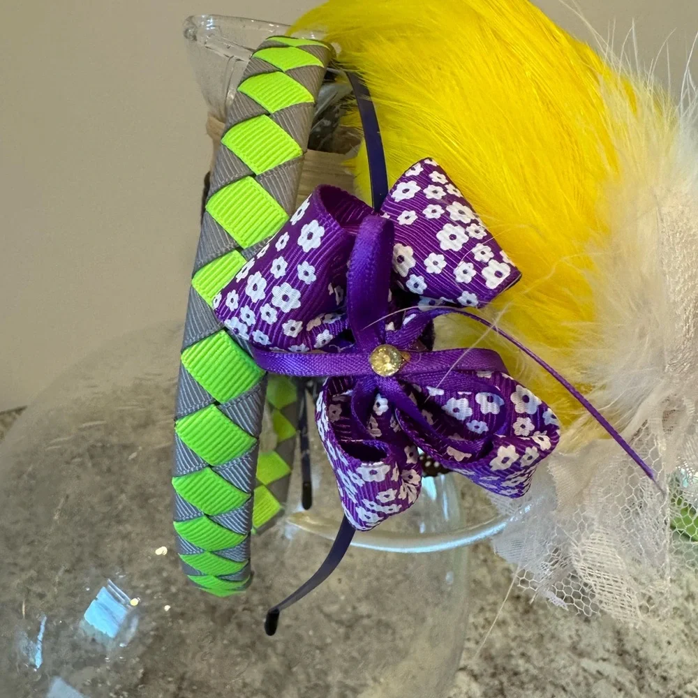 Headbands for girlsLot of 8. 5 are handmade with decorative ribbons. 3 are plain
